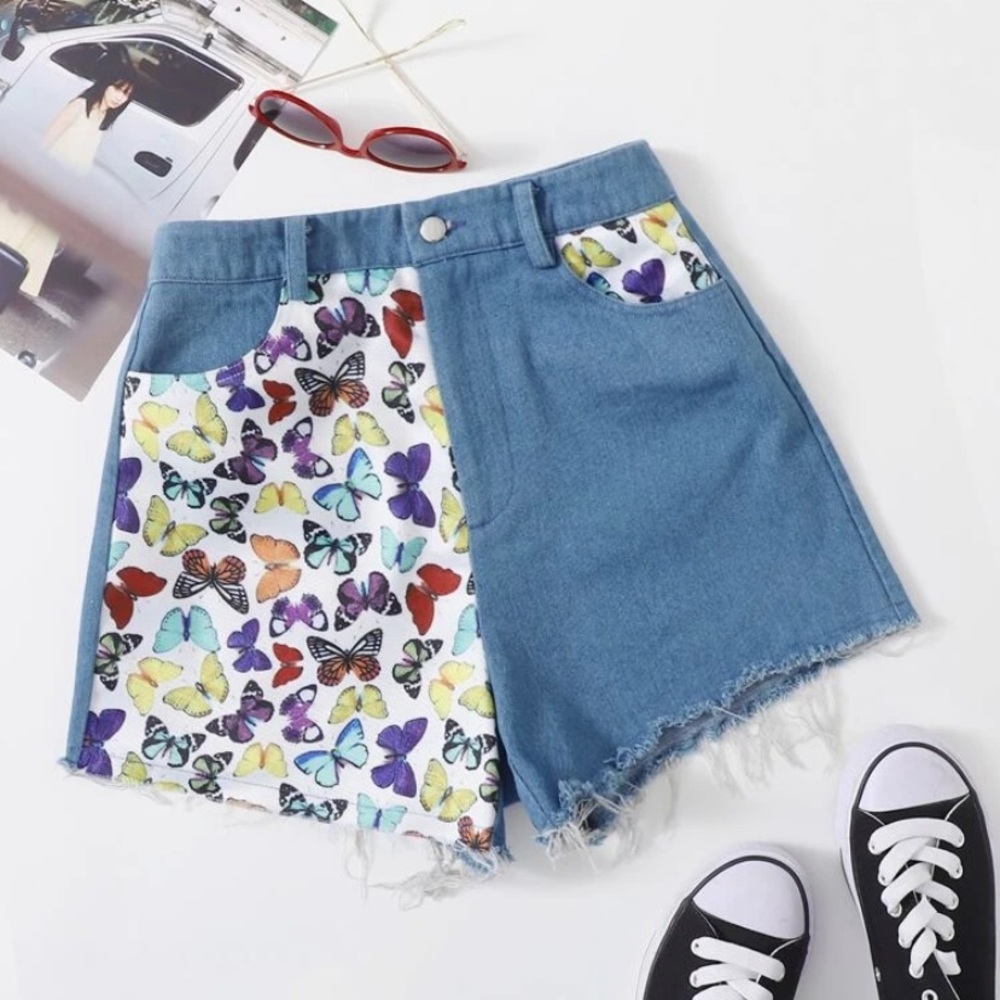 High waisted shorts 🦋